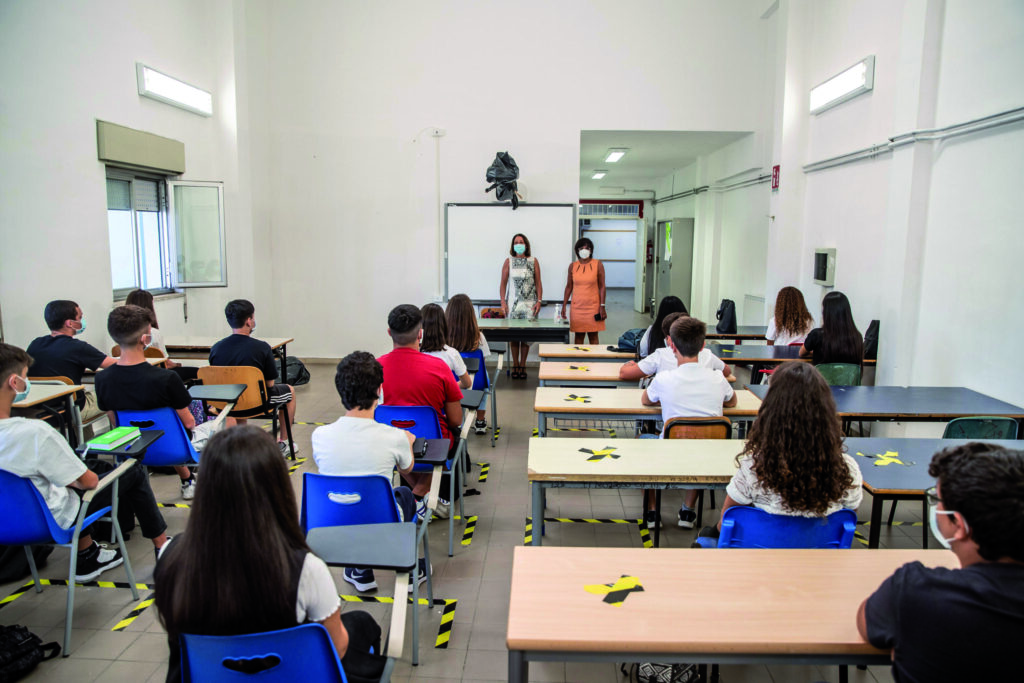 14/09/2020, primo giorno di scuola con le regole prevenzione COVID per il Liceo Scientifico Democrito di Casal Palocco