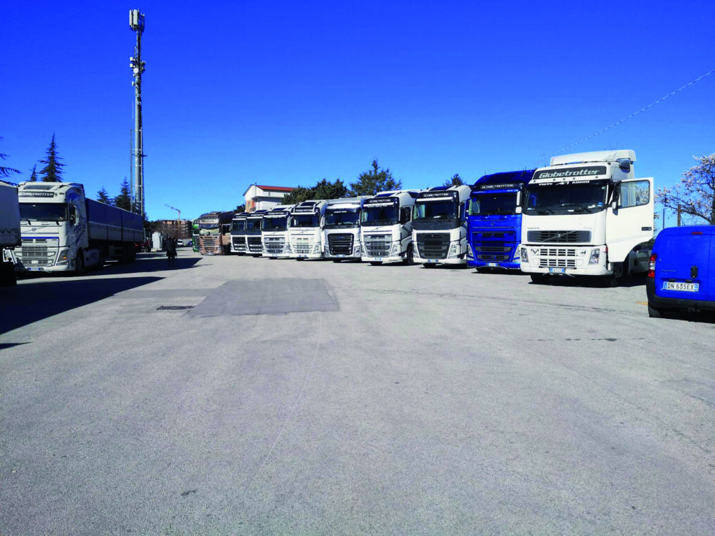 Tir fermi contro il caro carburante, La Molisana blocca la produzione