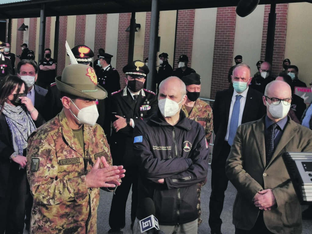 Booster ai fragili, si parte il 1 marzo: prime indicazioni di Figliuolo