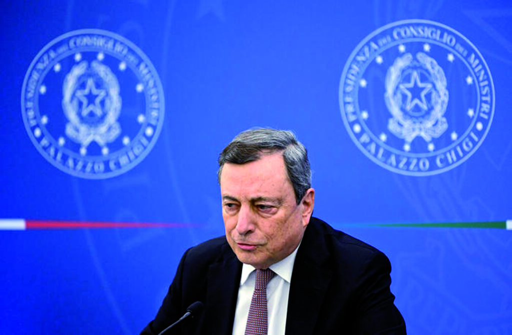 Italian Prime Minister, Mario Draghi, attends a press conference after the cabinet meeting to illustrate the new measures to contain the rise of energy's cost, Rome, Italy, 18 February 2022. 
ANSA/RICCARDO ANTIMIANI