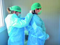 Unità Covid e riabilitazione, vaccini: centinaia di infermieri e oss a rischio in piena pandemia