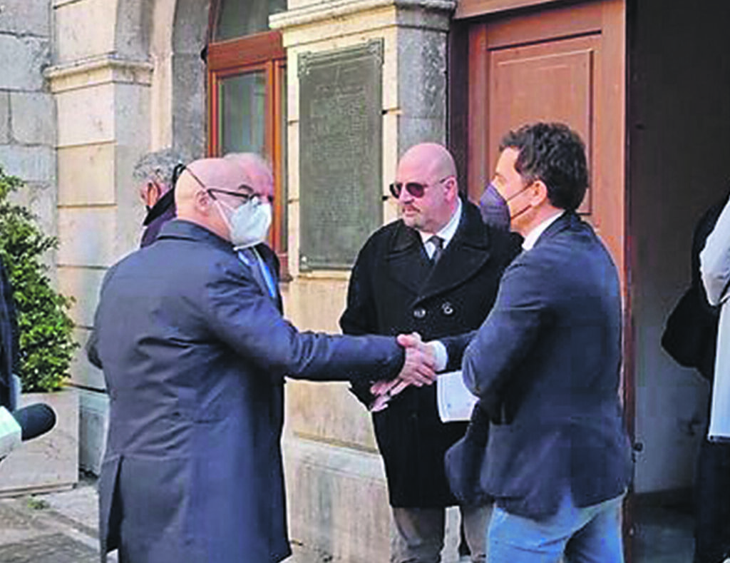 Sanità , l’Aiop bacchetta Castrataro: «Solo demagogia»