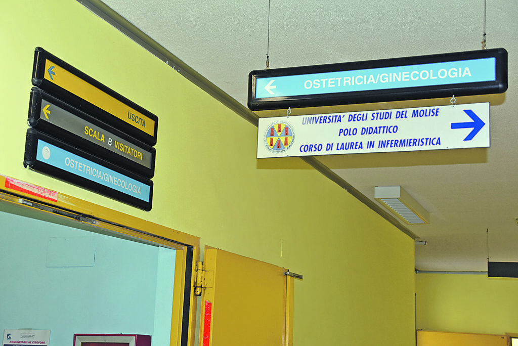 Termoli. Due ginecologi in assenza prolungata e Molinari positivo, reparto allo stremo