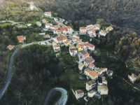 Fuga dall’Ucraina, a Filignano gara di solidarietà per il piccolo Amir e la sua famiglia