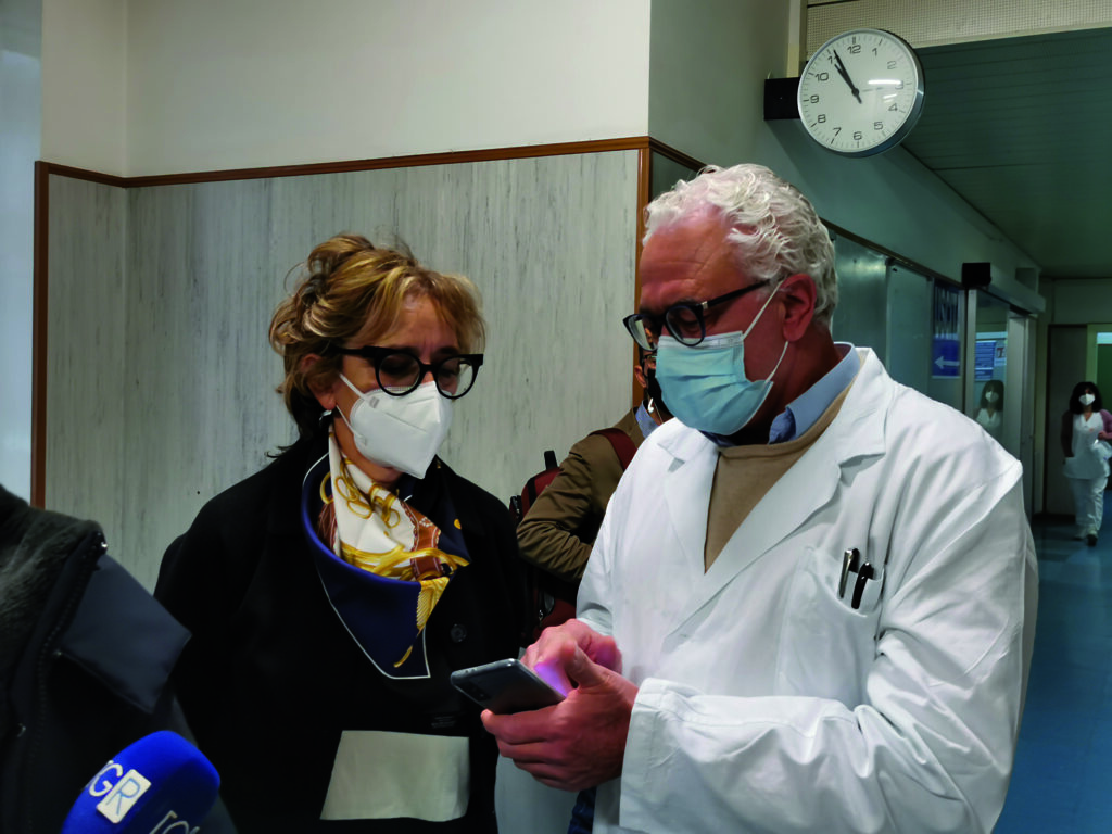 Tornano le visite di parenti e amici nei reparti