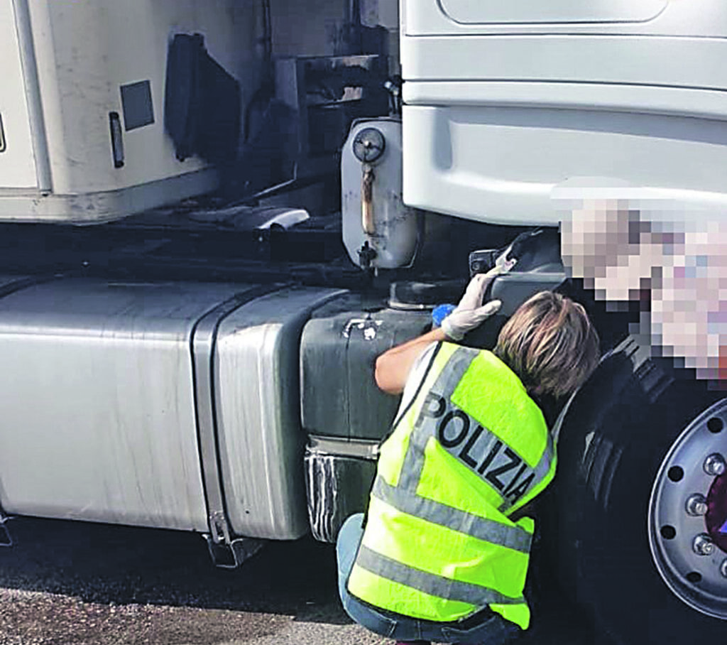 Montenero di Bisaccia. Controlli a raffica sui Tir, multe per 30mila euro
