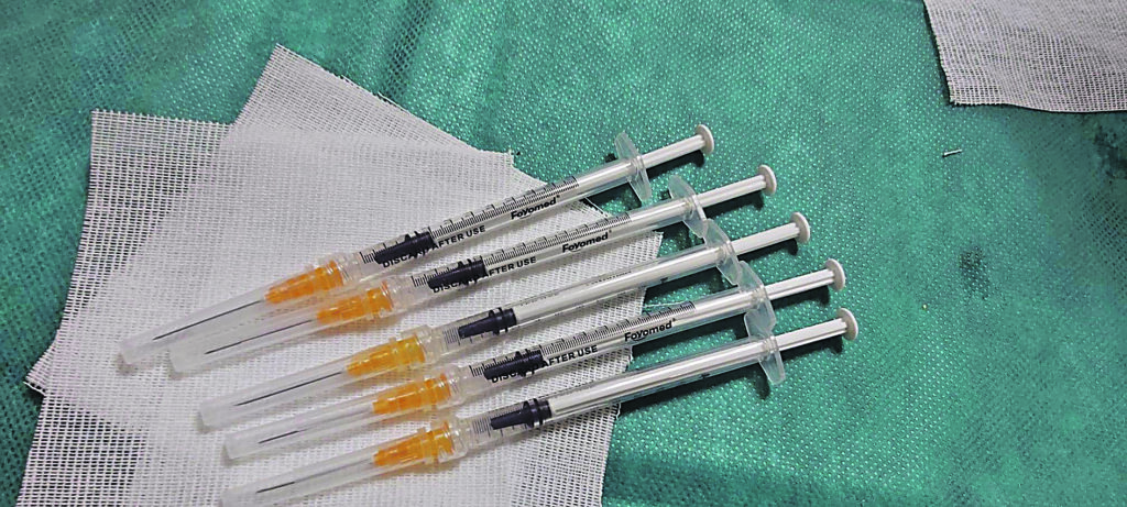 Via libera alla quarta dose per over 80 e ospiti delle Rsa