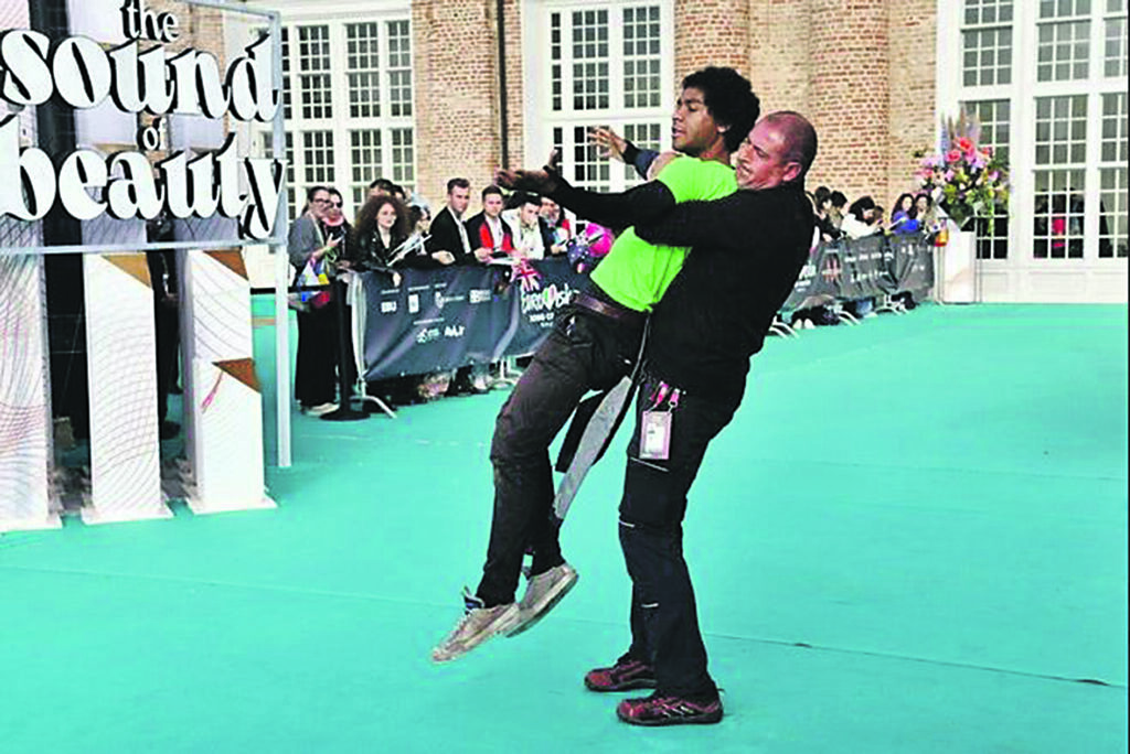 Eurovision, ambientalisti placcati da patron Biscotti