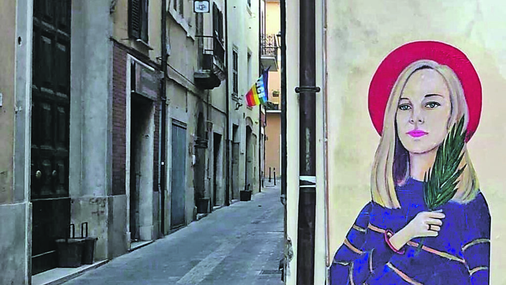 Romina, una martire: il murale-omaggio alla vittima della follia