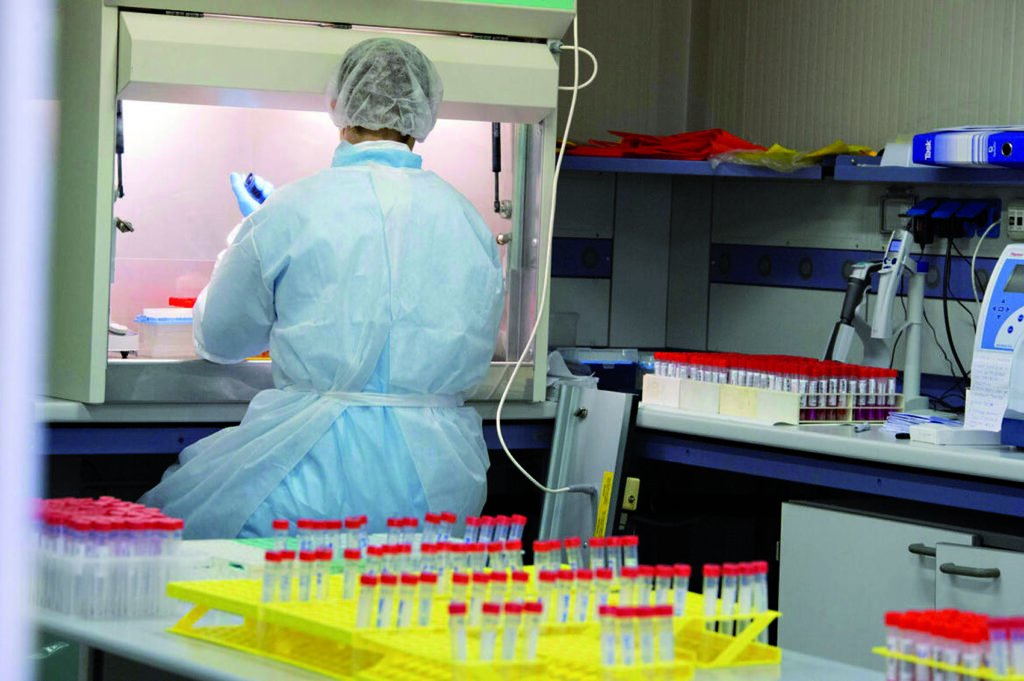 Curva in netto calo, contagi attivi sotto 5mila. Giù pure gli ospedalizzati