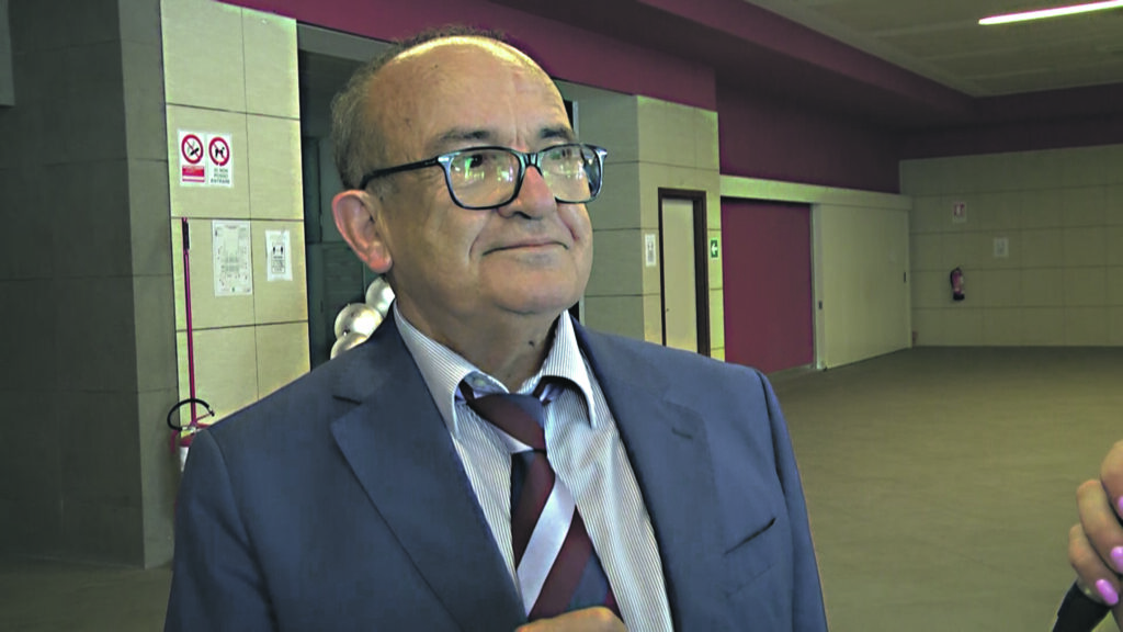 Finanziamenti e Pnrr, Comuni ‘abbandonati’ dai parlamentari: «Pensano solo allo stipendio»