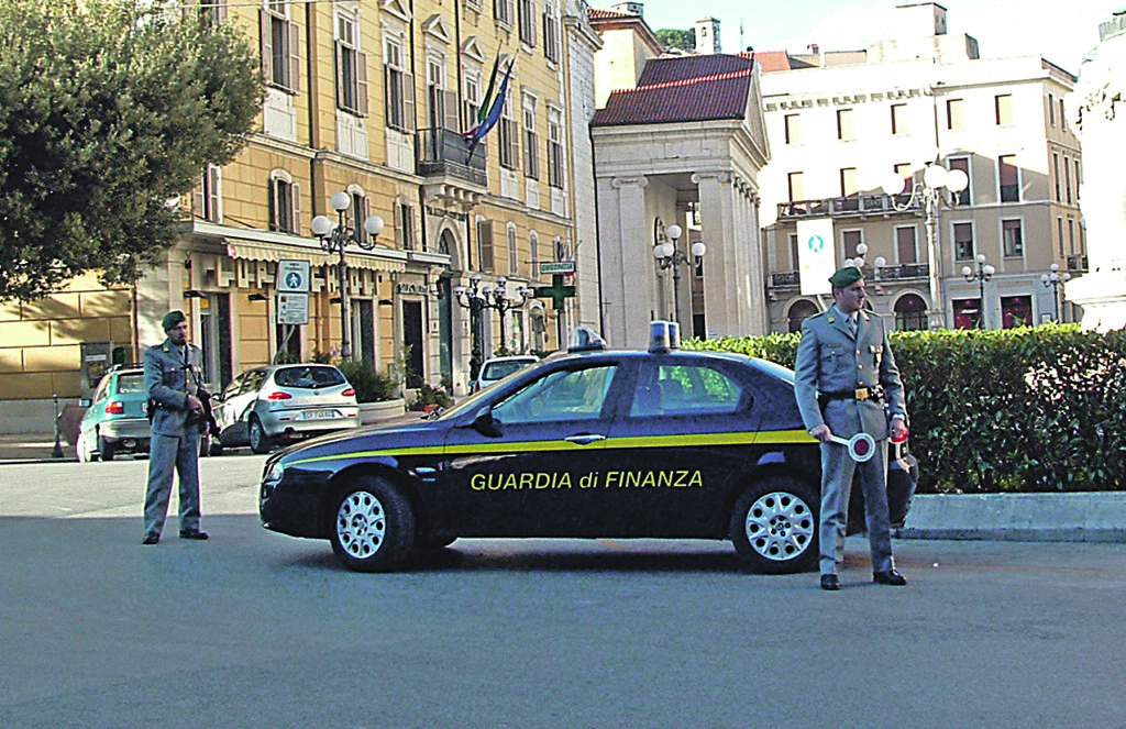 Campobasso. Allarme furti in città, controlli a tappeto della Guardia di finanza