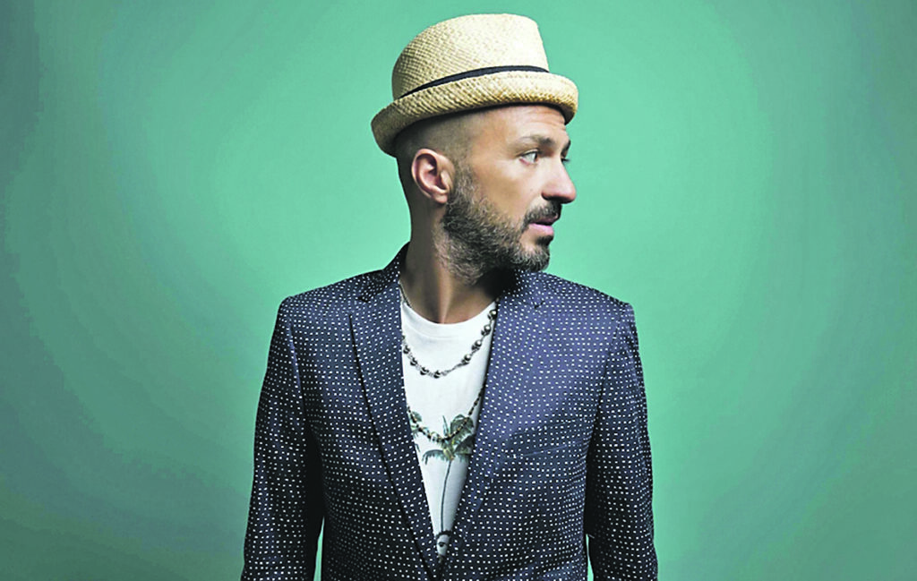 Samuel carica il pubblico di Campobasso, il 23 agosto l’Elettronica tour