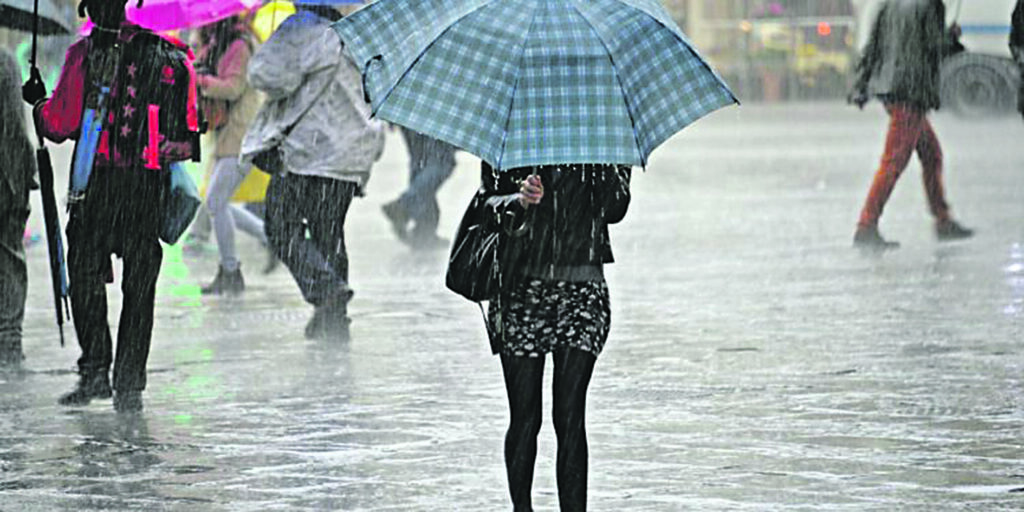 Ancora un’allerta meteo, oggi temporali e forti raffiche di vento