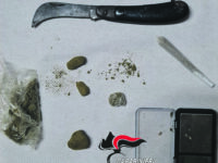 Vinchiaturo. Viavai di motorini a tutte le ore del giorno, il garage è una base di spaccio