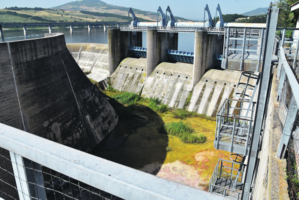 Liscione a livelli critici e carenza di prodotti chimici per il potabilizzatore, Molise Acque stringe la cinghia