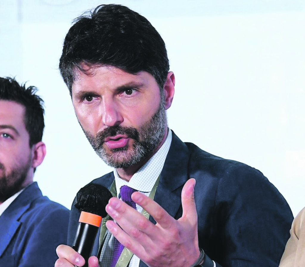 Azzeramento del debito e aumento del budget sanitario: Gravina ammette gli errori dei 5s e fa appello ai neo eletti