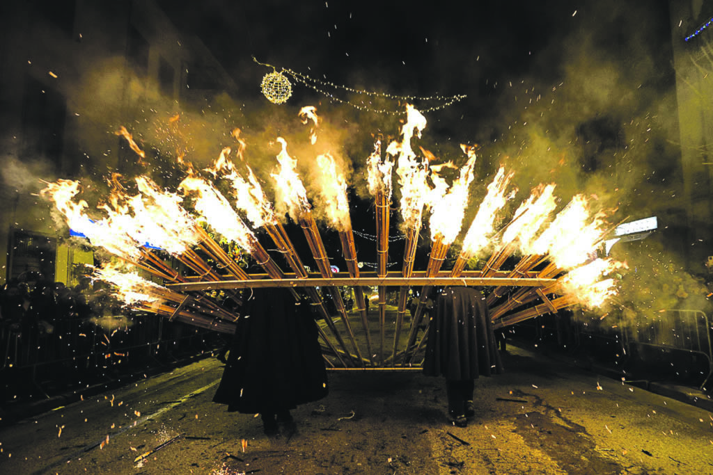 Agnone, la tradizionale 'Ndocciata della vigilia di Natale ©Enrico Barbini