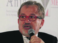 Addio a Maroni, il cordoglio dei partiti e delle istituzioni