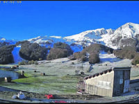 Campitello. La nebbia lascia il posto alla prima coltre bianca