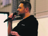 Piotar Boa sale in cattedra: a Bojano la lezione del guru isernino della ‘Gen Z’