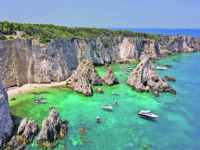 Cadavere in mare alle Tremiti, Procura di Foggia e Capitaneria indagano