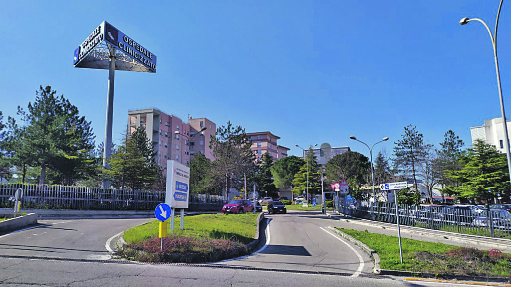 Morto dopo l’intervento chirurgico, fissata l’autopsia sul 68enne