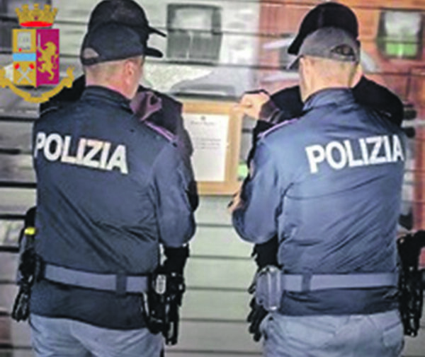 Campobasso Covo Di Pregiudicati lucchetto Ad Un Altro Locale 