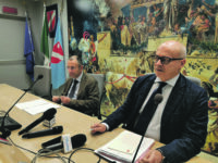 «Nessuna guerra, il tetto ai privati lo impone la legge»