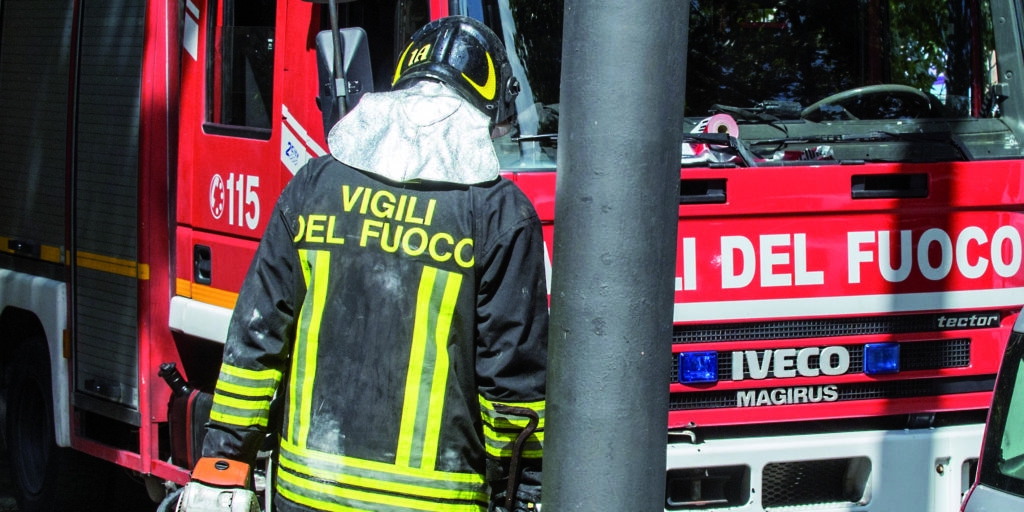 Campobasso. Fumo dalla tromba dell’ascensore di una palazzina Iacp in via Romagna, i Vigili del fuoco evitano il peggio