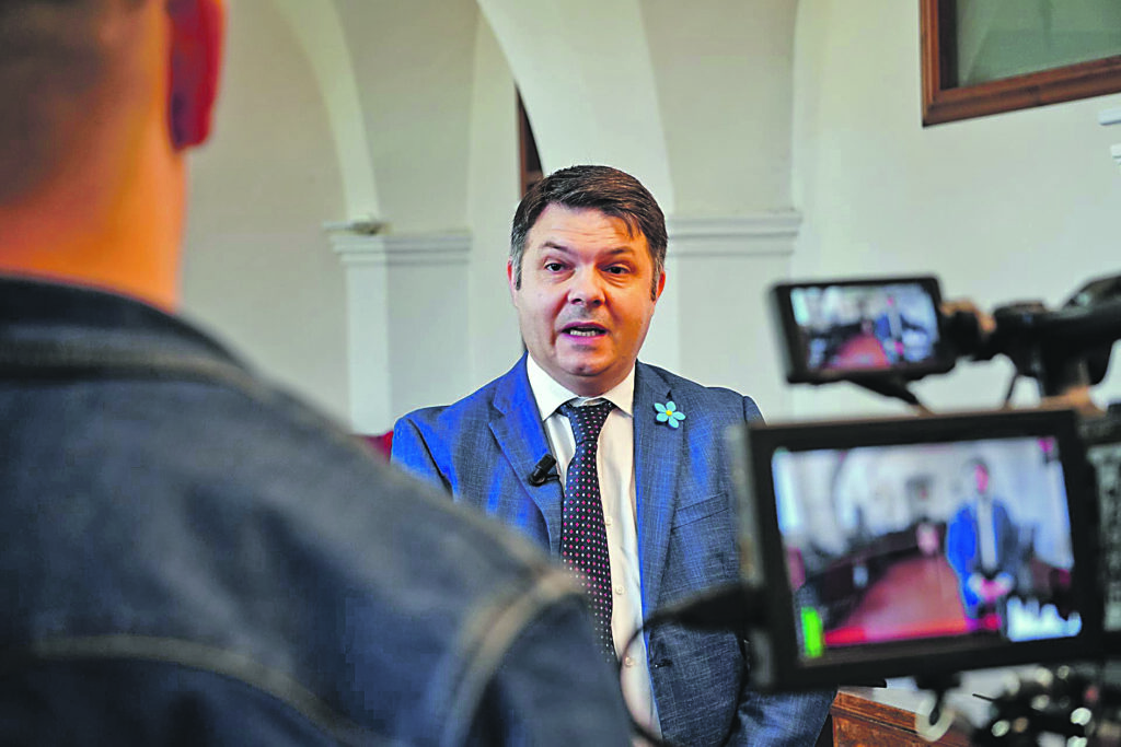 Saia: «Agnone è la sede scolastica più comoda e vicina»