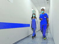 POLICLINICO DI BARI APRE AL COVID IL PADIGLIONE BALESTRAZZI ATTIVI QUARANTAQUATTRO NUOVI POSTI LETTO OSPEDALE STRUTTURA OSPEDALIERA PERSONALE SANITARIO INFERMIERI MEDICI IN CORSIA