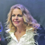Larino, il messaggio di Claudia Gerini: pace e non guerra