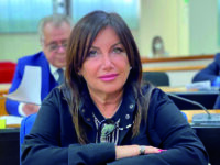 Sanità, Calenda si dimette: «Non condivido il percorso»