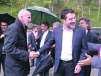 Salvini sul ponte  Sente: riaprirà al traffico nell’estate 2024