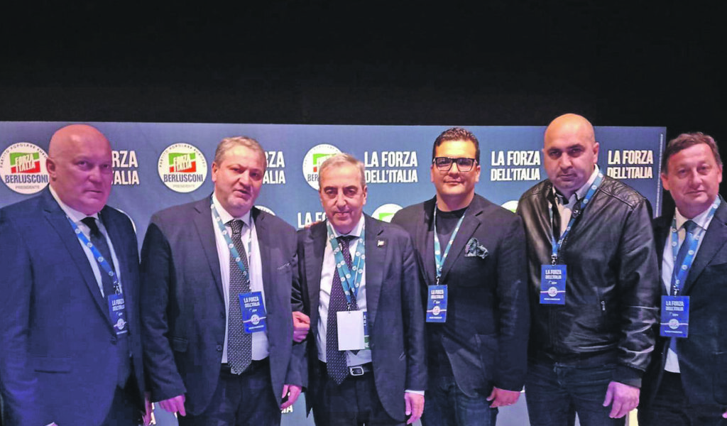 La sfilata dei Misteri, i problemi dei balneatori: le tappe di Gasparri