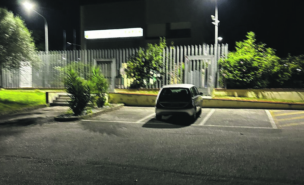 Venafro. Madre e figlia sfrattate costrette a dormire in auto, l’appello dei residenti: «Il Comune intervenga»