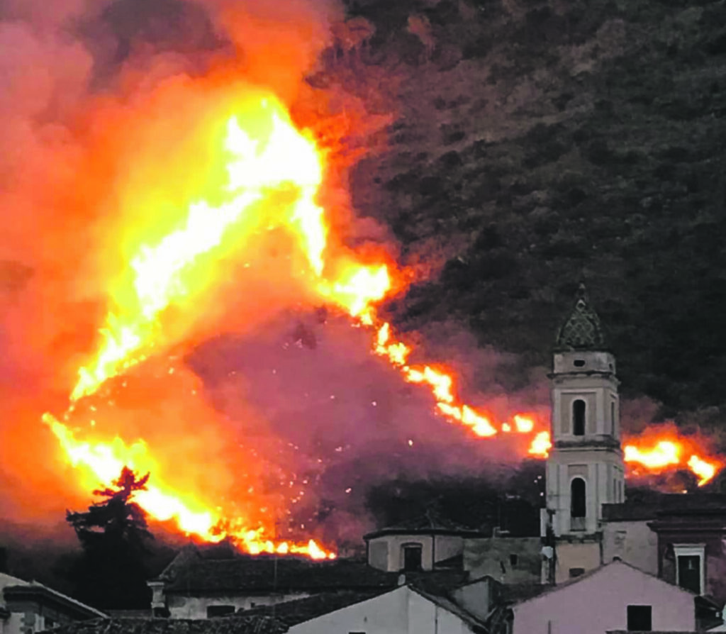 Venafro. Incendio Monte Santa Croce, spunta il presunto piromane