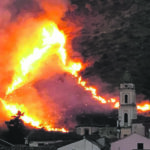 Venafro. Si riapre la ferita: Monte Santa Croce torna a bruciare
