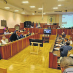 Isernia. Scoppia il caso Falcione: doveva astenersi, salvo grazie al suo stesso voto