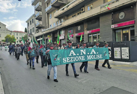 «Un popolo senza memoria è un popolo senza identità», la città di Campobasso ‘saluta’ gli Alpini