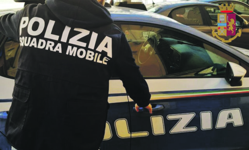 Campobasso. Ruba la batteria di un’auto in un negozio poi fugge con il complice, nei guai