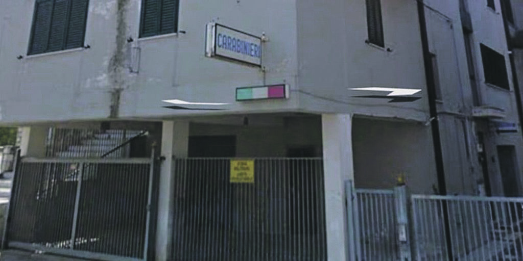 Furti notturni in paese, a Colletorto prese di mira case e attività