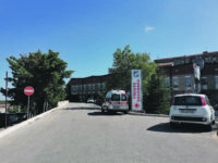 Muore al Cardarelli, i familiari di un 74enne accusano: trascurato al pronto soccorso