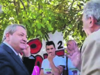 ‘Stop a Pizzone II’, al sit-in si presenta anche Roberti