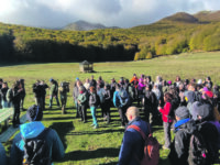 Un tuffo tra le bellezze del Parco nazionale per ribadire il no al progetto Pizzone II