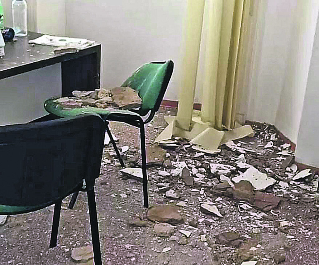 Campobasso. Cede il soffitto negli uffici comunali di via Cavour, per fortuna nessun ferito