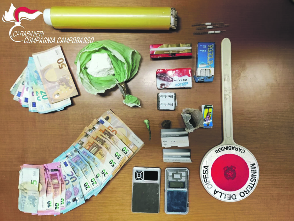 Riccia. Nascondeva in casa hashish e coca, 26enne in manette