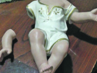 Sdegno e rabbia a Chiauci: vandalizzato il Bambinello del presepe cittadino