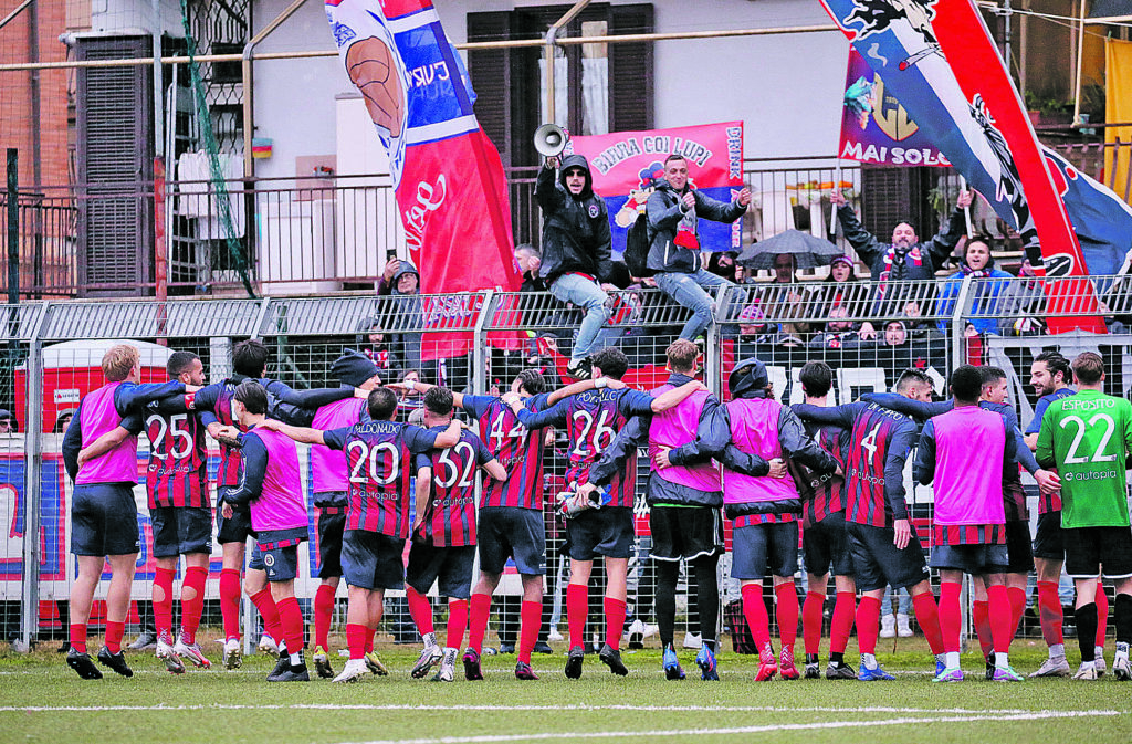 Lupi, vittoria da big. Impatto “devastante” per i nuovi arrivati